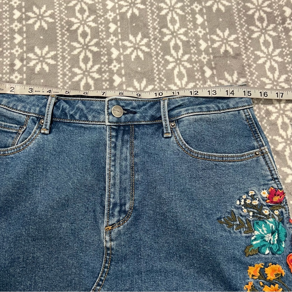 NEW Free People x Driftwood Embroidered Denim Maxi Skirt Size 29 - Picture 12 of 14